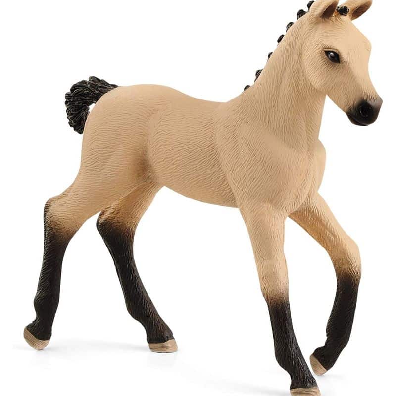 Figura Potro Hannoveriano Bayo con patas oscuras de Schleich 13929