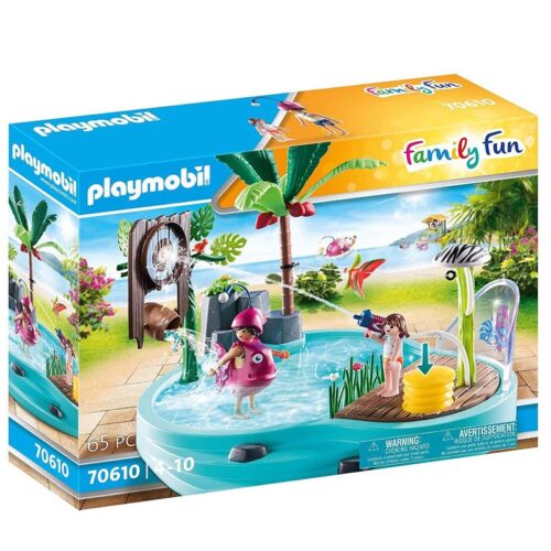 Playmobil piscina con rociador de agua de la linea Family Fun 70610