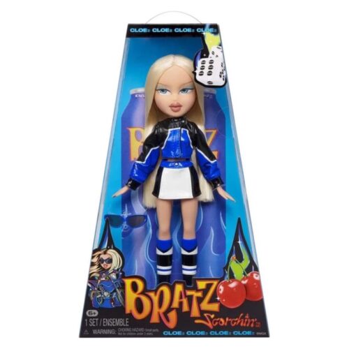 MGA muñeca Bratz Scorshin Cloe con pelo rubio y look azul con gafas 544111