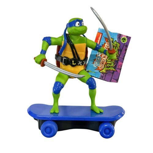 Figura Tortugas Ninja Leonardo con skate Funrise 71069